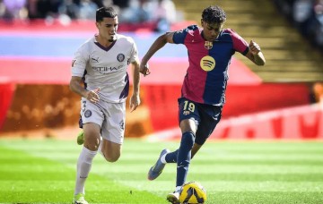 莱万双响,亚马尔造乌龙!巴萨4 - 1赫罗纳,豪取西甲联赛9连胜!