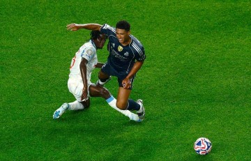 忍痛599天,终迎手术,皇马真核抉择引发质疑