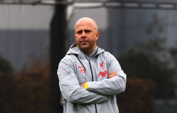 利物浦3月12日转会动态:萨拉赫、努涅斯、乔纳森·戴维